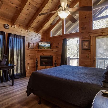 Fort Knoxx #324 Sevierville Bagian luar foto
