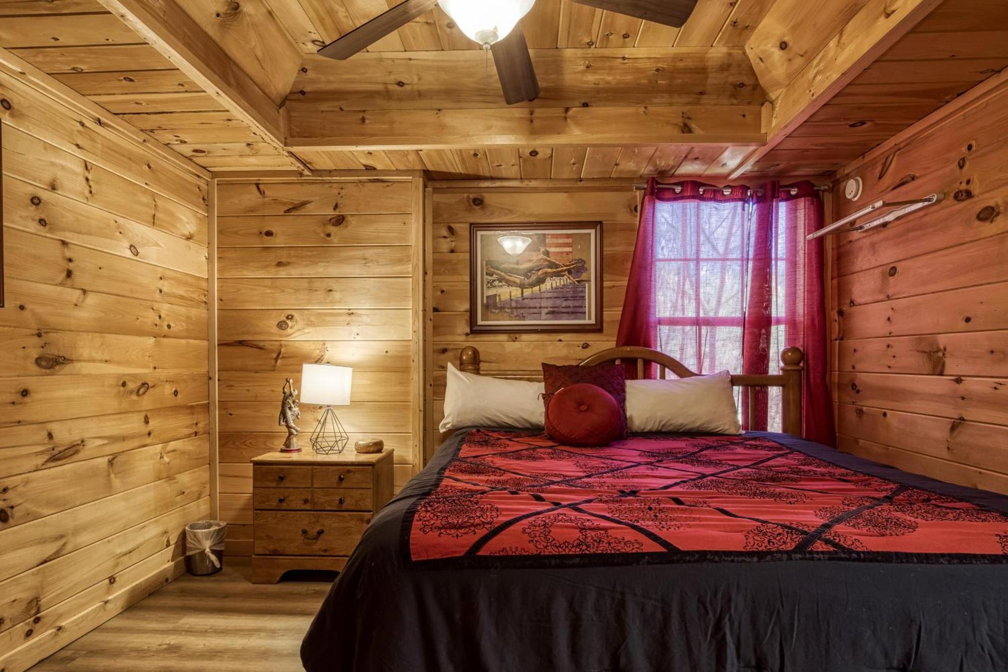 Fort Knoxx #324 Sevierville Bagian luar foto