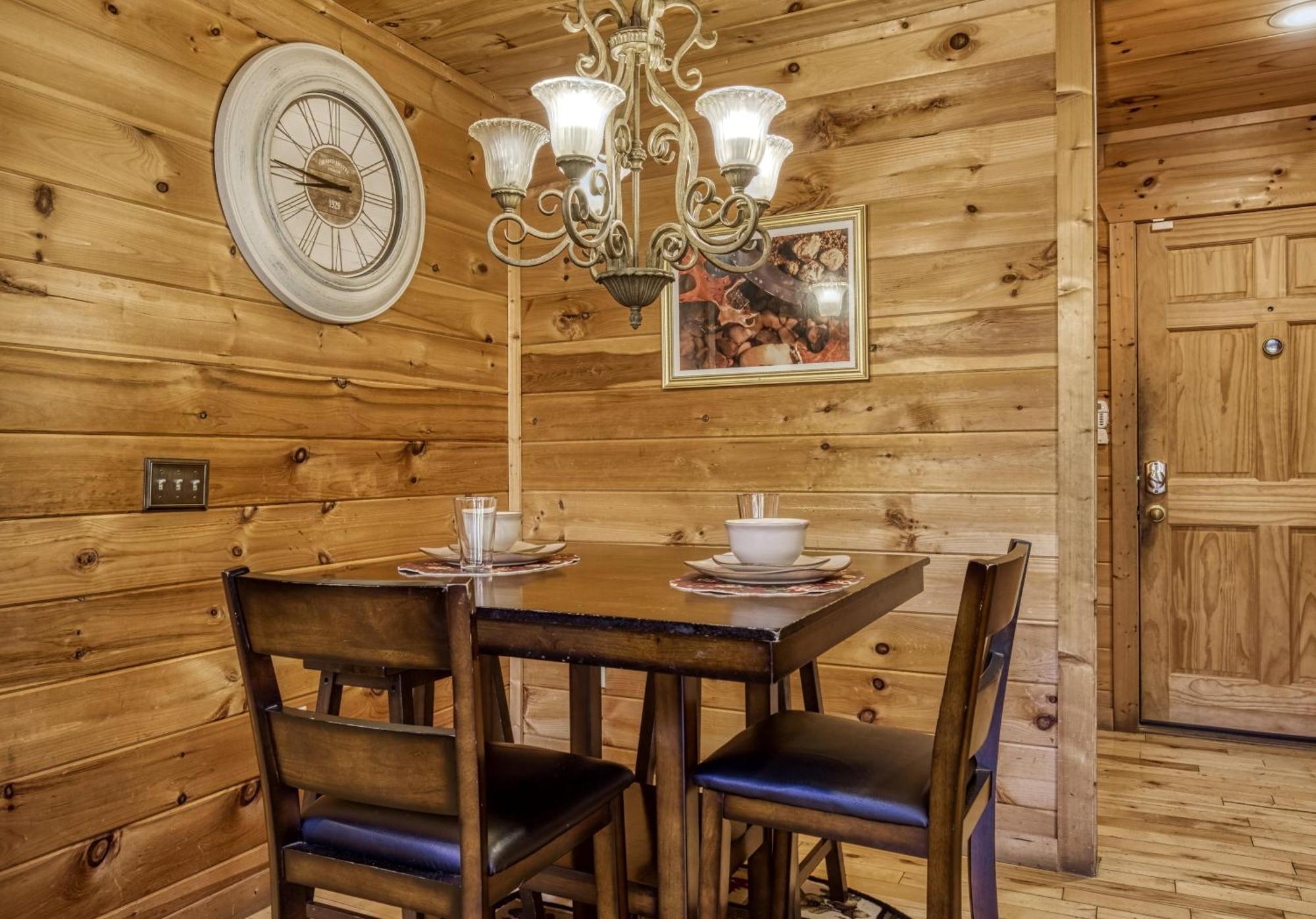 Fort Knoxx #324 Sevierville Bagian luar foto