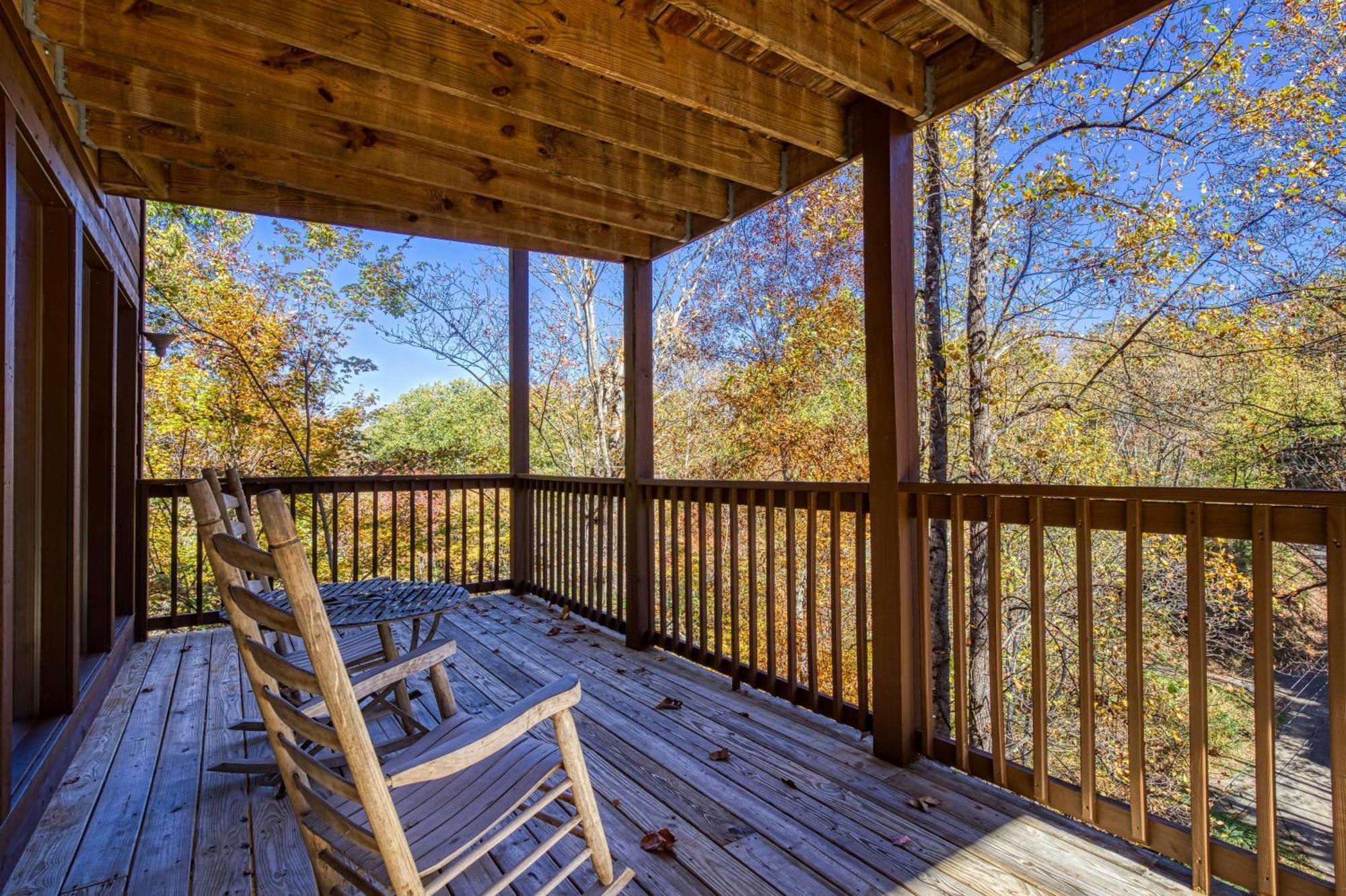 Fort Knoxx #324 Sevierville Bagian luar foto