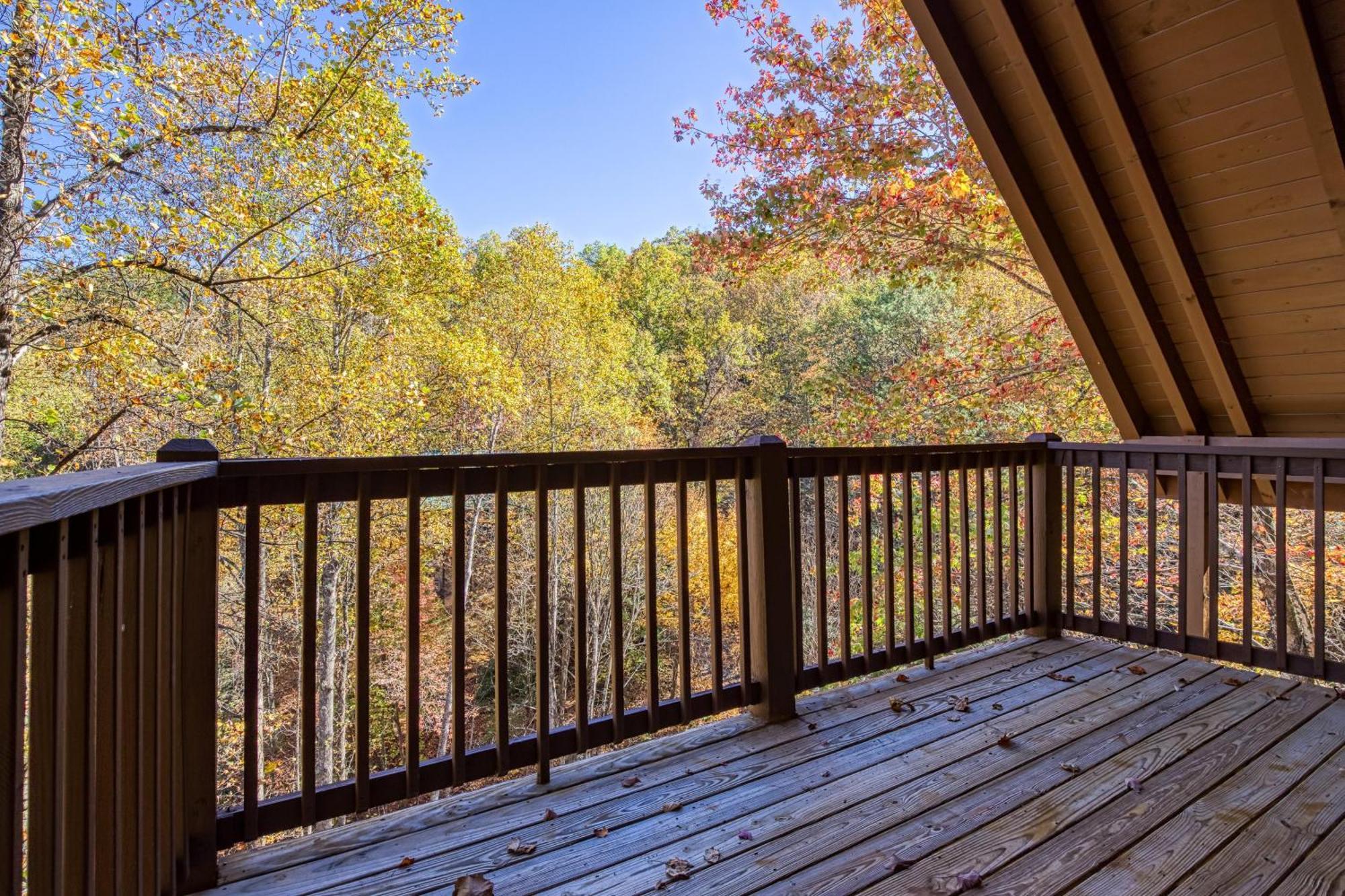 Fort Knoxx #324 Sevierville Bagian luar foto