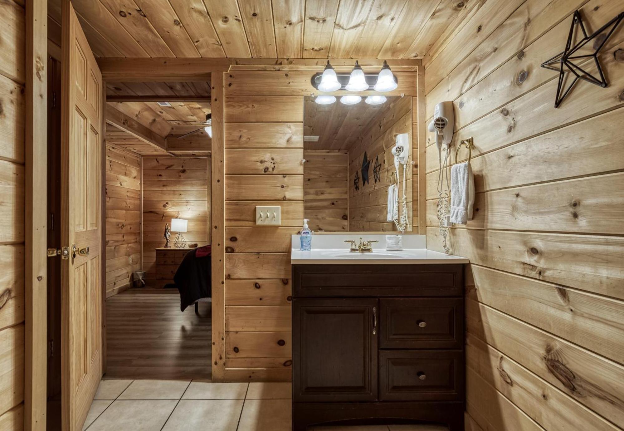 Fort Knoxx #324 Sevierville Bagian luar foto