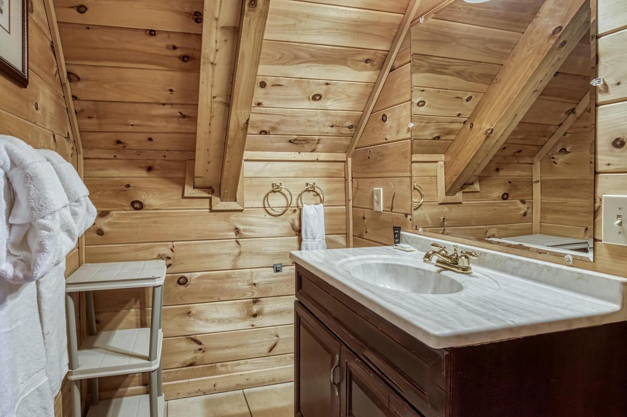 Fort Knoxx #324 Sevierville Bagian luar foto
